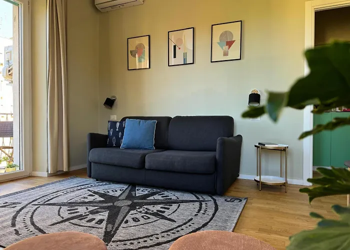 Apartament The 7th *
